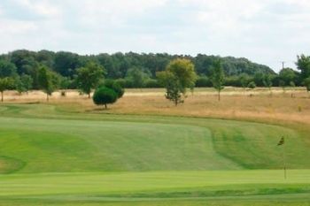 Rutland County Golf Club: 18 Holes With Bacon Roll and Coffee For Two or Four from £21
