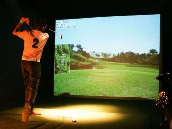 64% off Golf Simulator and Pizza for Eight - £17